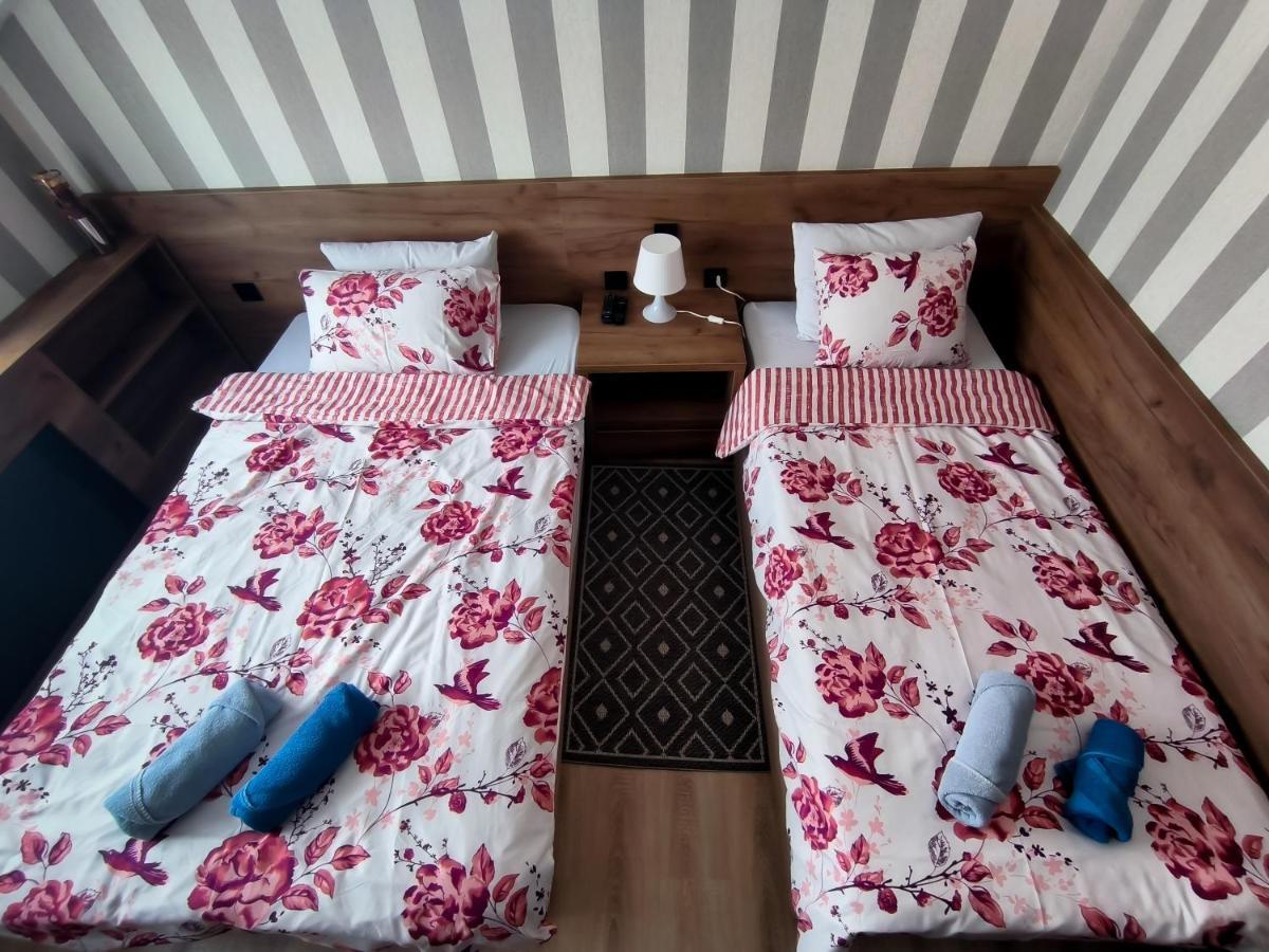 Studio Apartments Maksimovic Ni Exterior foto