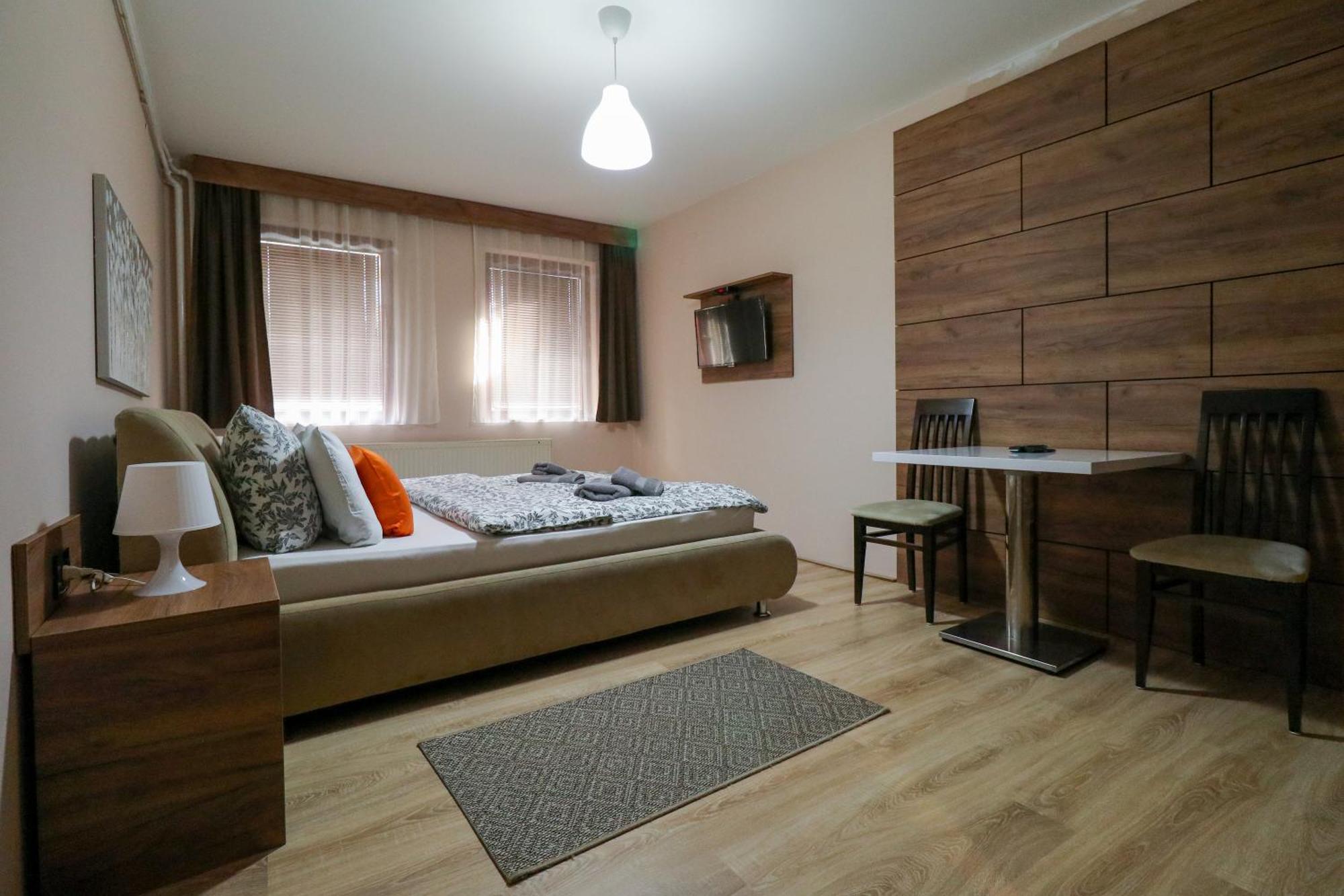 Studio Apartments Maksimovic Ni Exterior foto