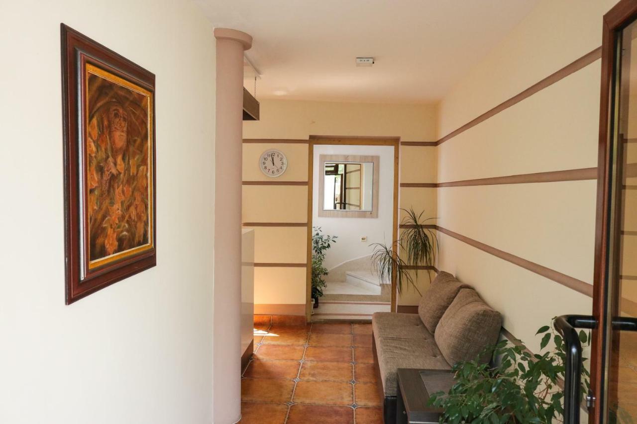 Studio Apartments Maksimovic Ni Exterior foto