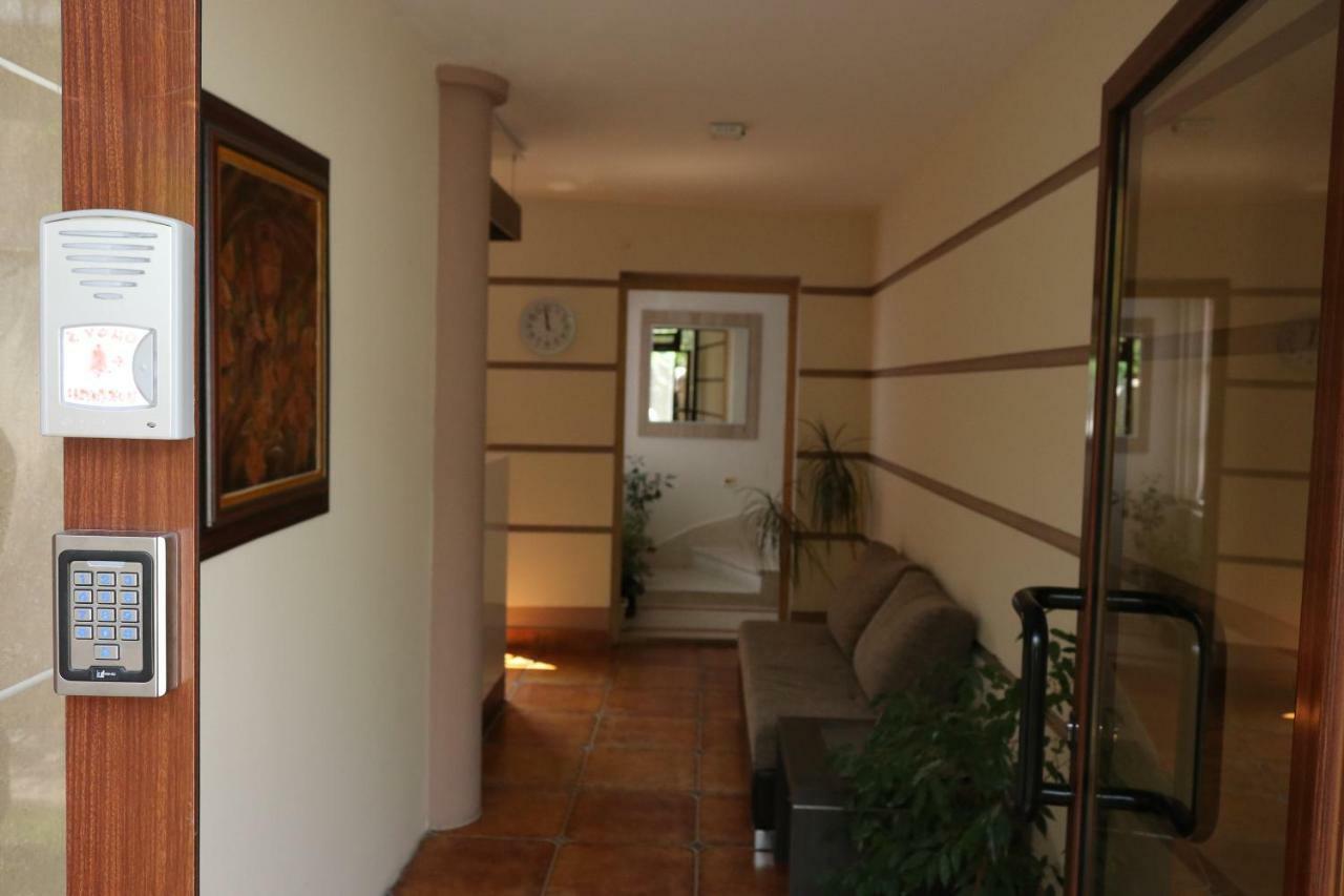 Studio Apartments Maksimovic Ni Exterior foto